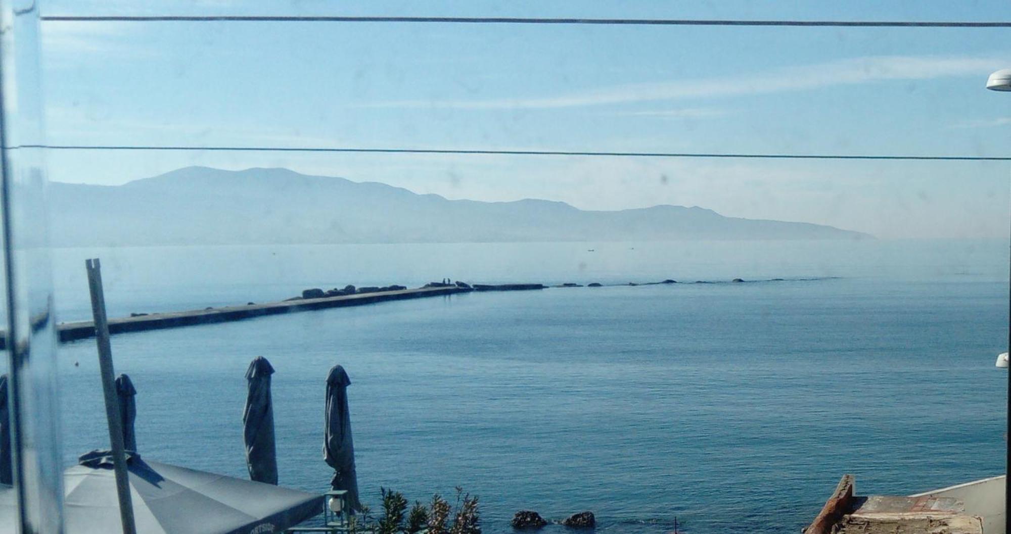 Dn Sea Apartments Kalamata Rum bild
